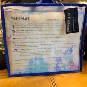 New Yoga Mat in carrying case- NWT